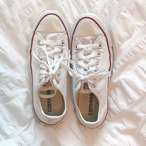 White low top converse